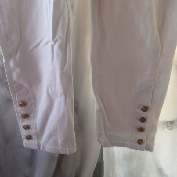 Michael kors jeans size 14 ( box J ) - Picture 5 of 6